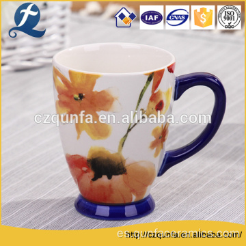 Taza de cerámica con patrón impreso personalizado con asa